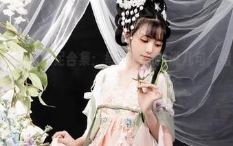 爆机少女喵小吉的美足合集：每次都想多说几句，结果只会沉默不语。