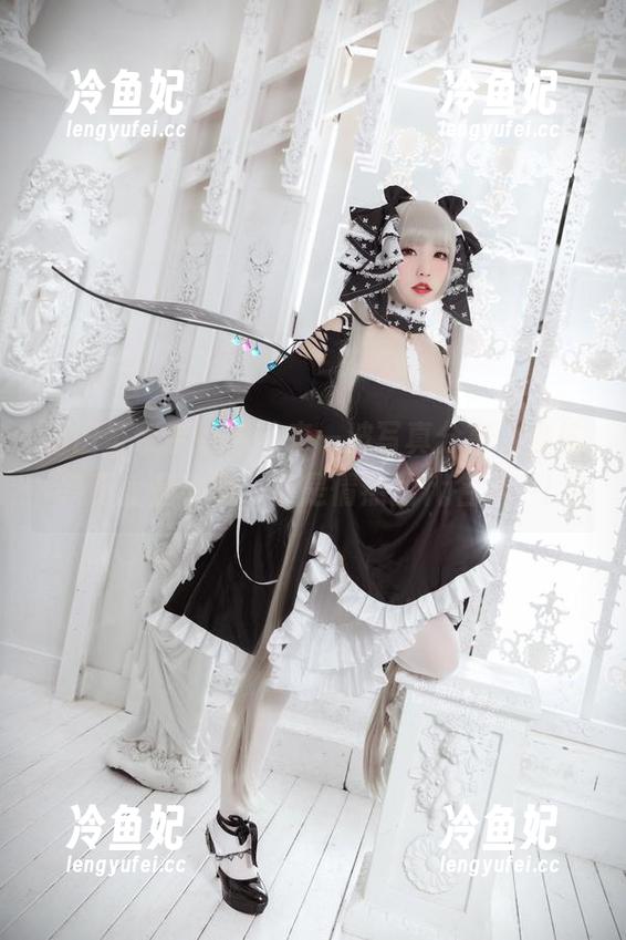 猫田圣奈奈 猫田圣奈奈给你带来一波写真分享,食铁兽不止是动物,还是情热的代名词?!