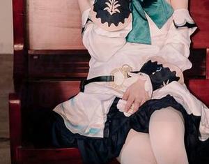 汇总白莉爱吃巧克力的最新资源，蕾姆兔女郎也是蛮有趣的选择！