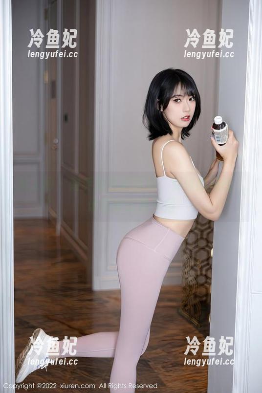 秀人网-南乔 秀人网 - 南乔的私房图库:女神即视感,谁还敢说我不是