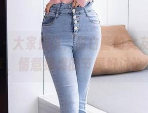 秀人网 - 大家别说，甜白酱的女友图集分享，情意绵绵的节奏好讨论…