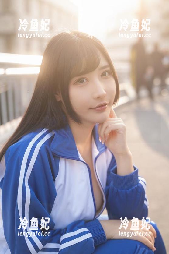 糖果果Candy 糖果果Candy在线无敌皮衣合集,看完或许你也想试试走高冷路线?