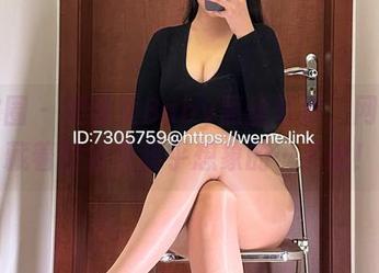 微密圈 - 美邵女Baby黑丝写真，网盘里藏着的全是超乎想象的…手感！