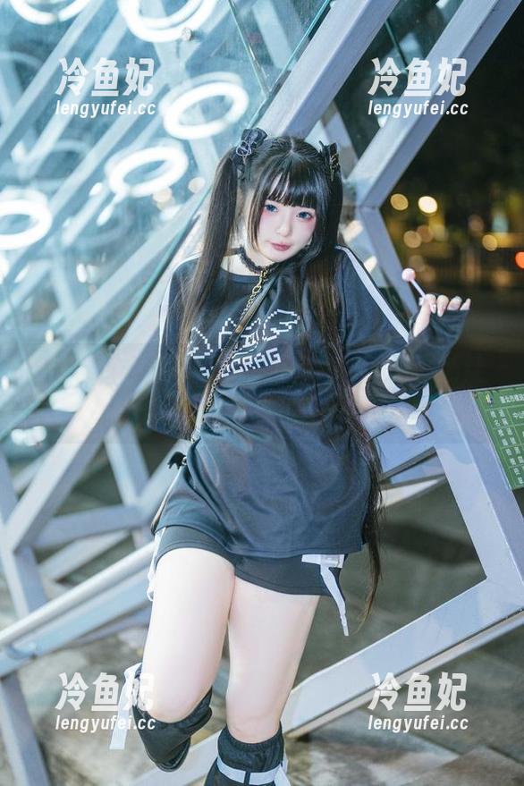 落落Raku 体操服原图见真章,落落Raku的更新让人想多了~