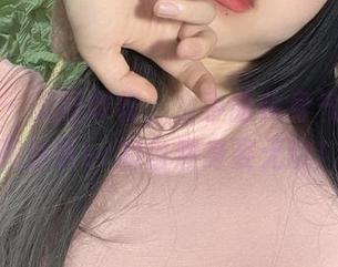 微密圈 - 美图降临，水手服化身气氛组，葱油饼er的自然身姿无敌！