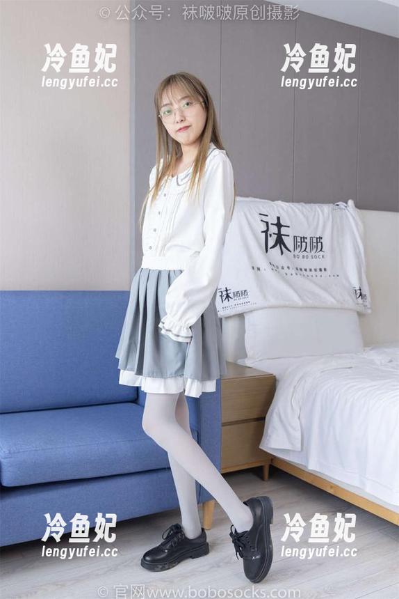 袜啵啵 - 黑丝作品集刷爆屏，奶油脚尖微加固款的奇妙之处，咱们来讨论分享一下？