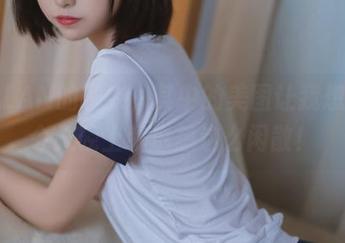 许岚LAN的睡衣，其中的美图让我想说：今天晚上我也想这么闲散！