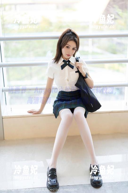 语画界-Angela小热巴 语画界 - Angela小热巴带你玩转校园,高清写真,保证你被圈粉!