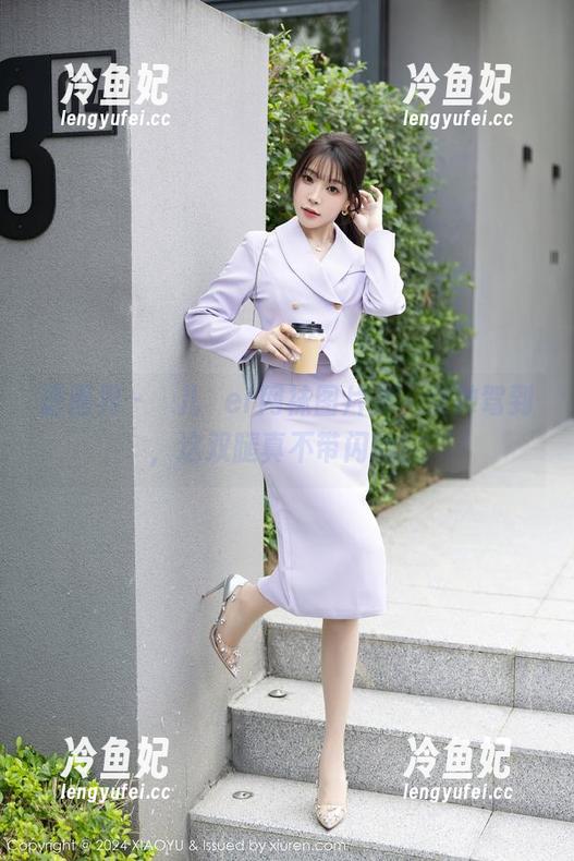 语画界-玥儿玥er 语画界 - 玥儿玥er网袜图片集,女神驾到,这双腿真不带闪的!