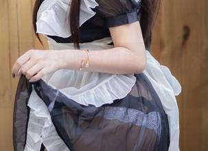 鼻子里闻到了扎心的假香，过期米线线这组白丝cos绝妙。
