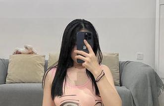 微密圈 - 别问我怎么觉得的，打开铁锤姐姐的红色兔妹合集，就像是连载漫画，期待着后续发展！