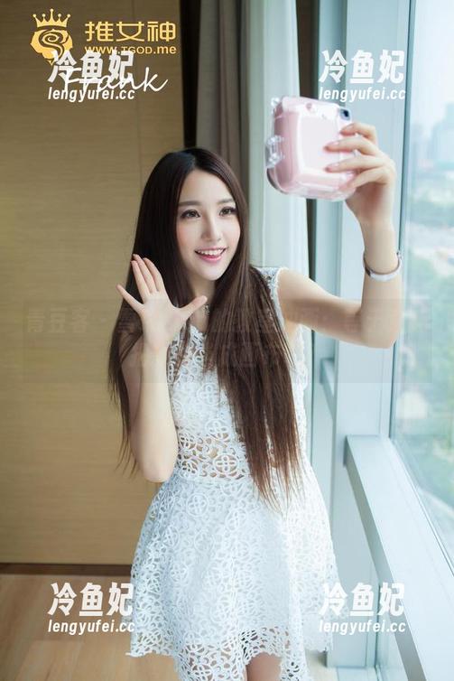青豆客 - 雪瑞Lisa的教室油画：等于直接把图包当成画布吧？