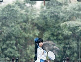 鬼畜瑶在不在w黑白私拍合集，双重标准，美感与怪异并存。