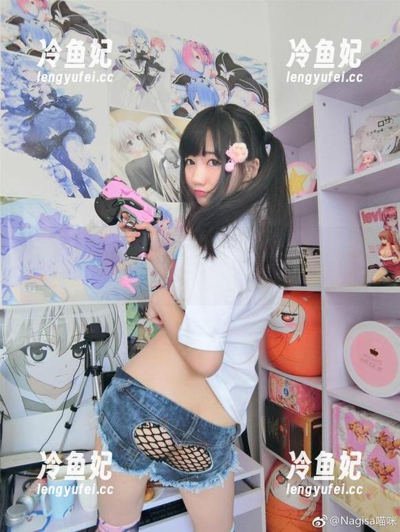 魔物喵nigisa 当风遇上少女——魔物喵nigisa的高清图包,有海风相伴也不怕静电!